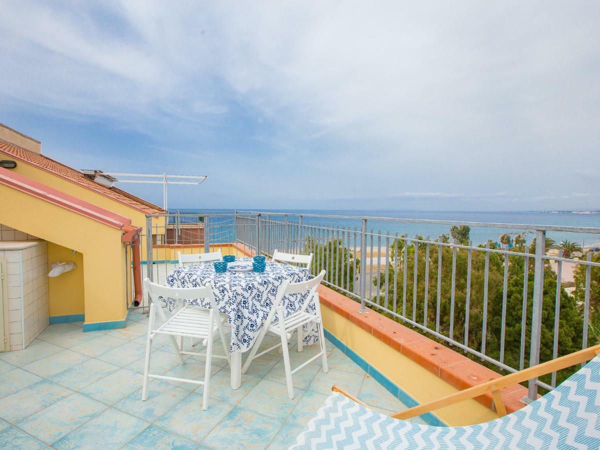 Golfo Di Tindari Apartments Falcone Exterior foto